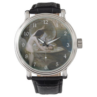 Reloj De Pulsera Un bebé de agua encontrado en una concha de mar po