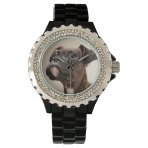 Reloj De Pulsera Un cachorro de Brindle Boxer mirando hacia arriba 