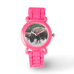 Reloj De Pulsera Una manada de bruja marrón en un prado de hierba