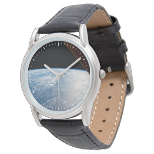 Reloj De Pulsera Vigas Sunglint En Las Aguas Del Océano Pacífico