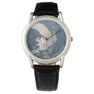 Reloj De Pulsera Vigas Sunglint frente al lago Michigan