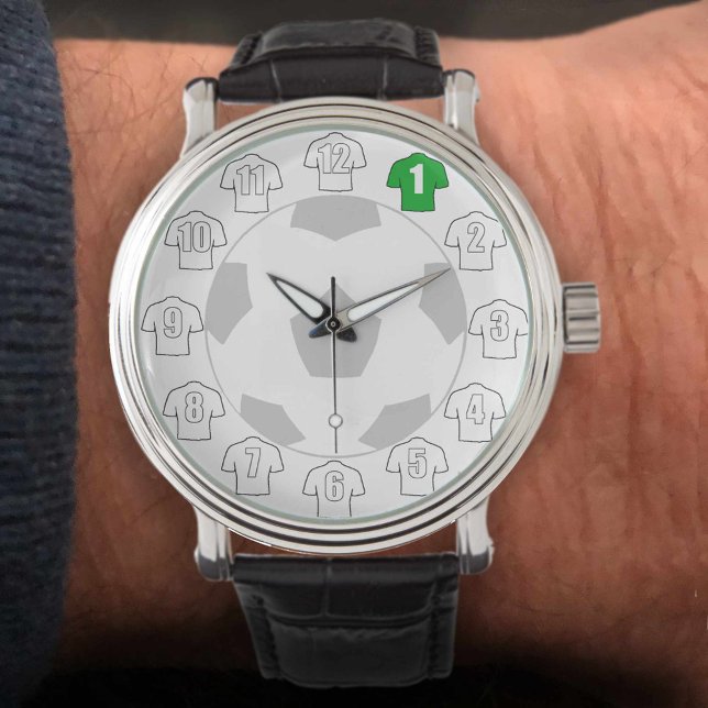 Reloj De Pulsera Vigilancia del fútbol - con Camisetas blancos (Subido por el creador)