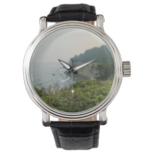 Reloj De Pulsera Vista en el arrecife de Simpson, Costa de Oregón