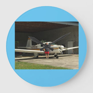 Reloj del aeroplano de Mooney