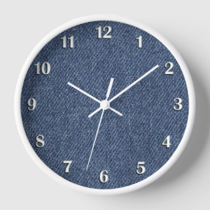 Reloj Denim azul con números blancos