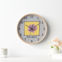 Reloj Doodle rosa rosa rosado, tu nombre, en gris
