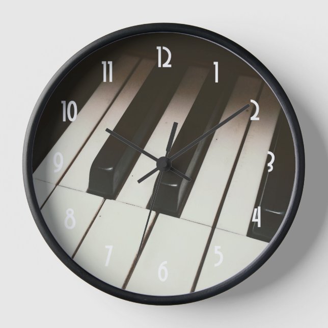 Reloj Elegante fotografía de Piano Blanco y Negro (Anverso)