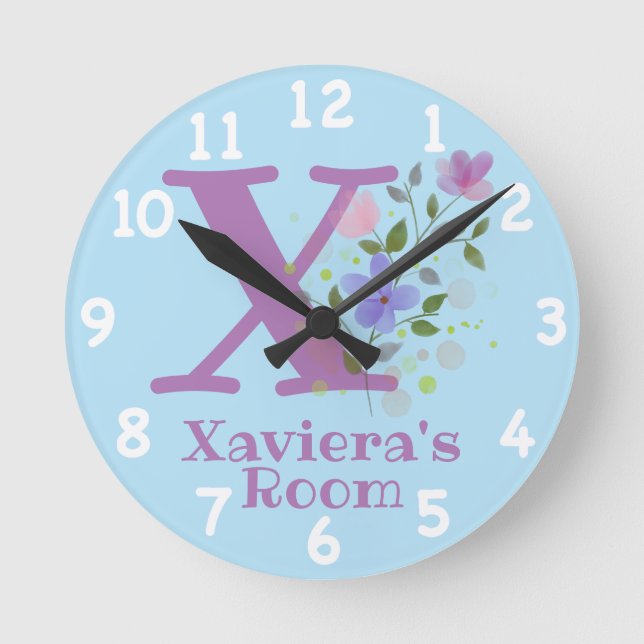 Reloj en un diseño floral con nombre e inicio (Anverso)