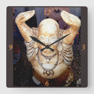 reloj feliz sonriente de Buda