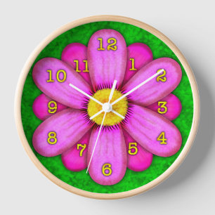 Reloj Flor rosada de la margarita en hermoso verde
