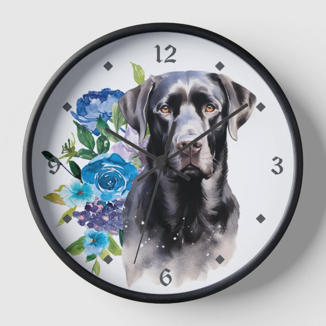 Reloj Floral azul Bouquet negro perro recuperador de lab (Anverso)