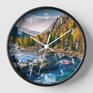 Reloj Foto escénica de río y montañas