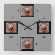 Reloj - golpeador de puerta principal del león