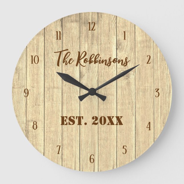 Reloj grande clásico de madera marrón rústica (Anverso)