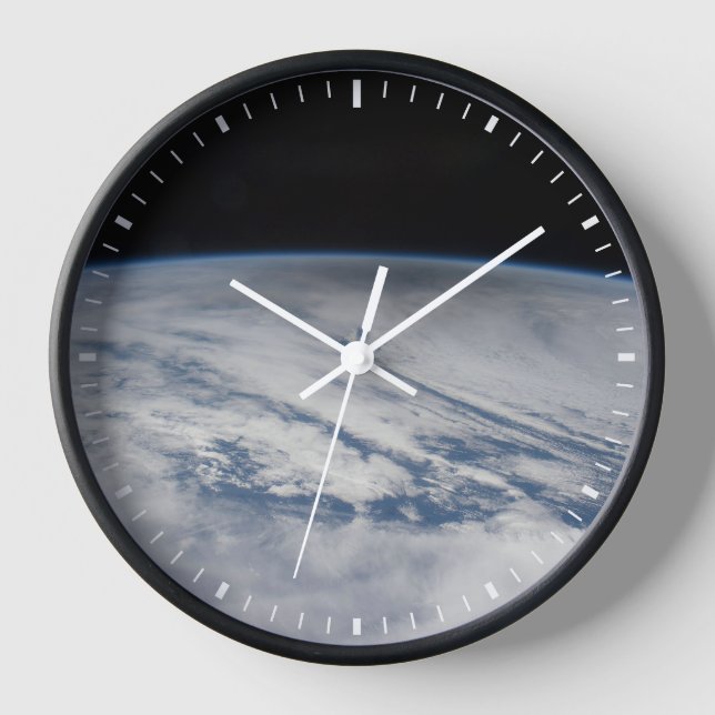 Reloj La Sombra De La Luna Está En El Pacífico Norte. 2 (Anverso)