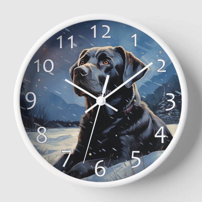 Reloj Labrador negro en la noche de invierno (Anverso)