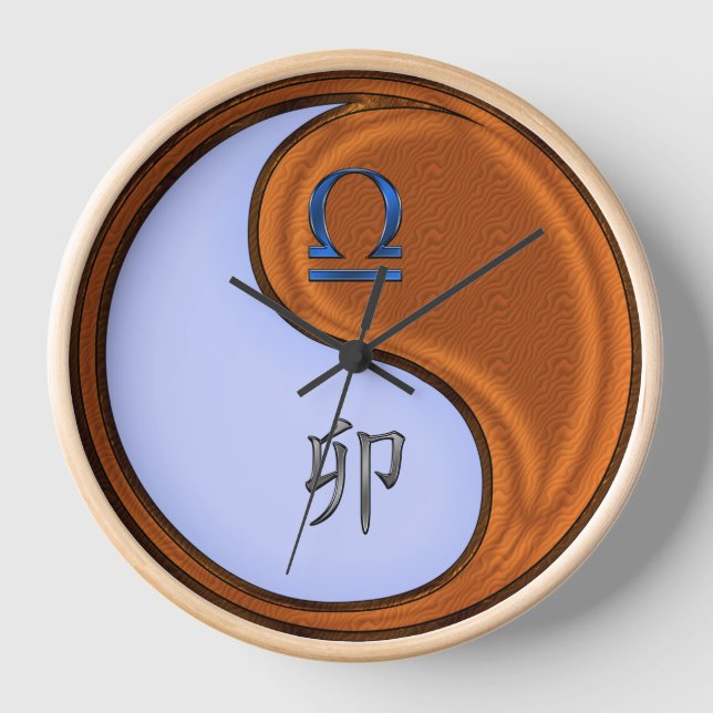 Reloj Libra y Conejo de Madera (Anverso)