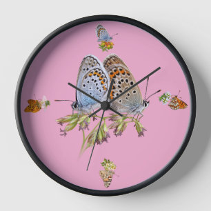 Reloj Mariposas Coloridas sobre Rosa Suave