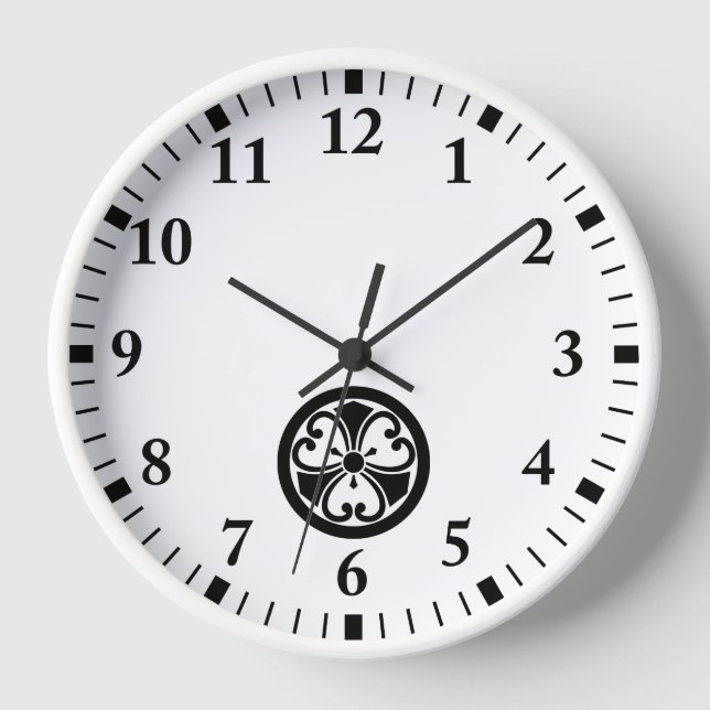 Reloj Marunu Tsurugi Tsurugi Sugokusu Gusa (Anverso)