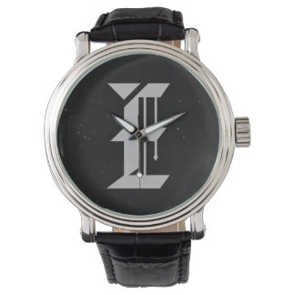 Reloj masculino con aspecto de hierro fundido e in