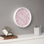 Reloj Moda Pastel Agate Rosa Mármol Cuadrado<br><div class="desc">Bonito diseño contemporáneo de color rosa pastel y mármol de color gris claro. Diseño hipster ordenado, diverso, moderno y caprichoso para el amante de los estilos artístico, hip, vintage mod retro o abstracto de motivos geométricos digitales. Diseño ordenado y elegante para el elegante decorador de interiores artísticos, la diva de...</div>