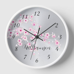 Reloj Monograma de Relieve metalizado plateado de flores