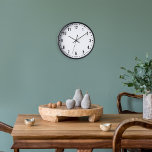 Reloj Muro clásico de la escuela<br><div class="desc">Reloj de aspecto clásico, ajuste los colores de las líneas y el fondo, así como el tipo de letra.</div>
