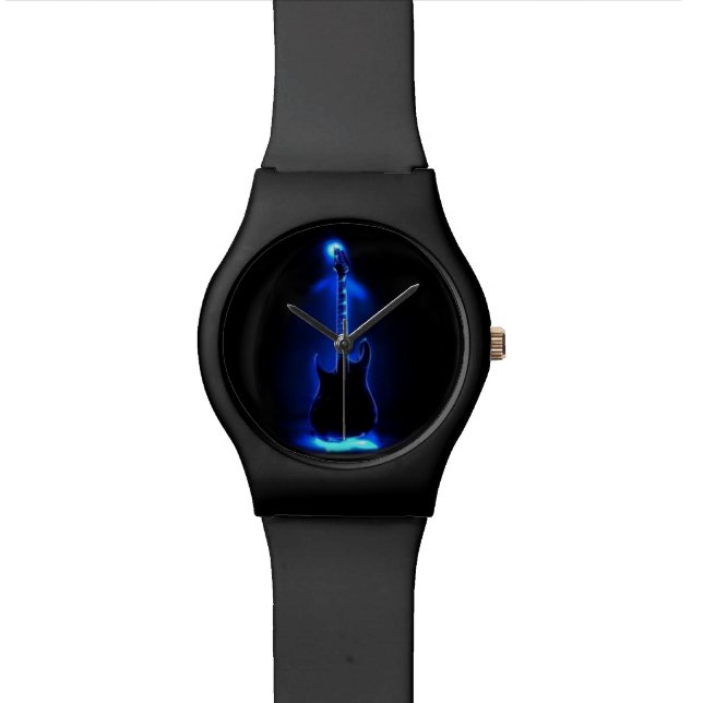 Reloj negro mate con la guitarra de niebla azul (De cerca)