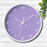 Reloj Números blancos elegantes | Púrpura clásico de Pas<br><div class="desc">Números blancos elegantes | Reloj púrpura clásico Pastel</div>