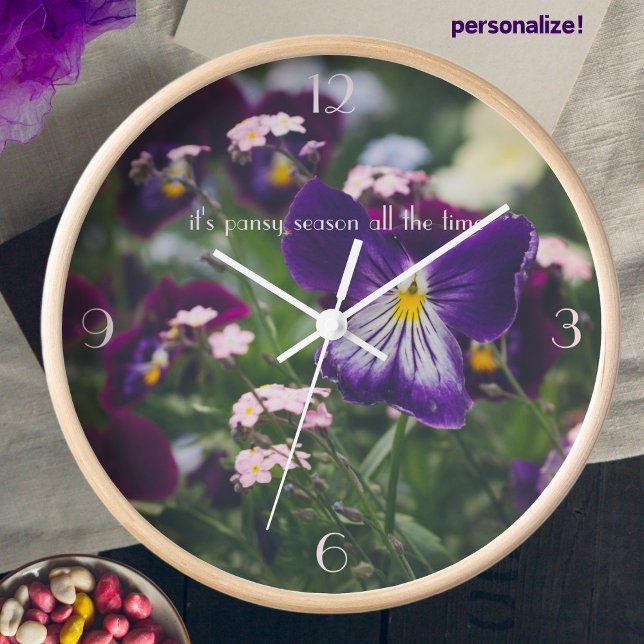 Reloj Pansias moradas y olores rosados (Subido por el creador)