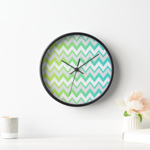 Reloj Patrón de Chevron verde teal aqua ombre elegante