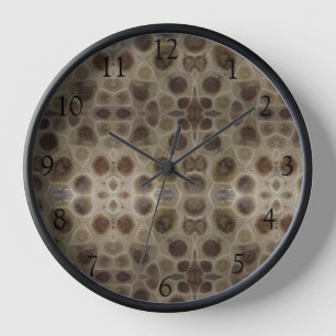 Reloj Patrón de piedra marrón claro de Petoskey Stone