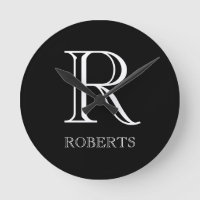 Reloj personalizado con inicial y apellido