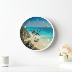 Reloj Playa tropical con palmeras barridas de viento