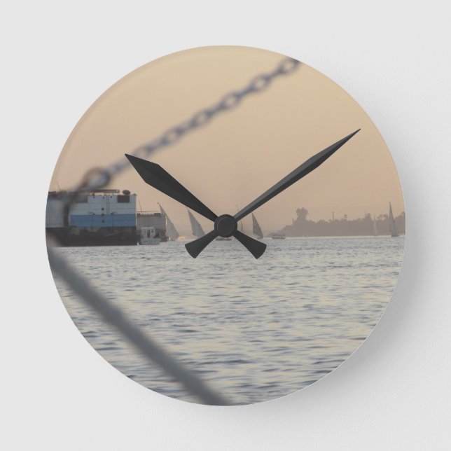 Reloj redondeado del río Nilo (Anverso)