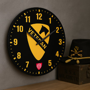 Reloj Redondo Grande 1ª División de Caballería "Primer Equipo" Tributo