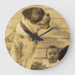 Reloj Redondo Grande 1920s pitbull guards baby