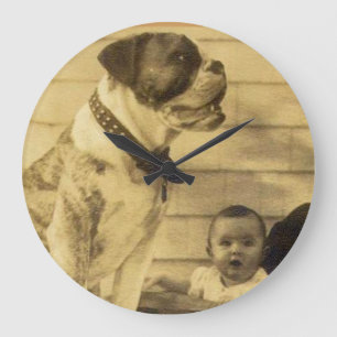 Reloj Redondo Grande 1920s pitbull guards baby