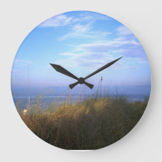 Reloj Redondo Grande A clock that will brighten your day, one of a kind