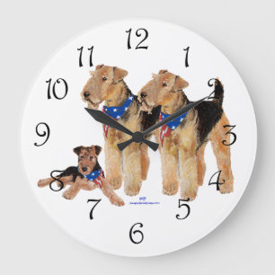 Reloj Redondo Grande Airedale amenaza la bandera estadounidense