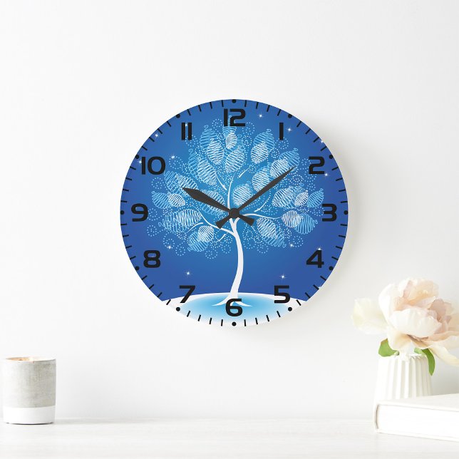 Reloj Redondo Grande Árbol blanco en la nieve (Subido por el creador)