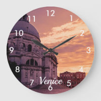 Atardecer sobre la Basílica de Venecia