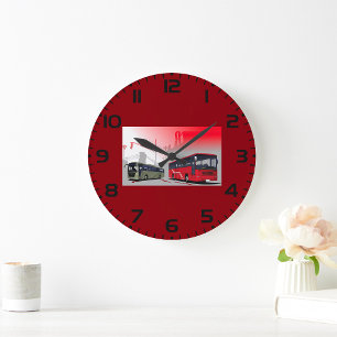 Reloj Redondo Grande Autobuses urbanos: vagones verdes rojos en las cal