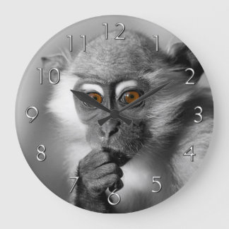 Reloj Redondo Grande Baby Mangabey Monkey