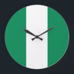 Reloj Redondo Grande Bandera de Nigeria (nigeriana)<br><div class="desc">Productos de bandera mundial de personalizable - Por favor, no dude en agregar su texto.</div>
