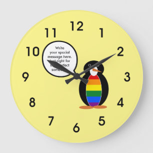 Reloj Redondo Grande Bandera del Orgullo Gay hablando al Sr. Penguin