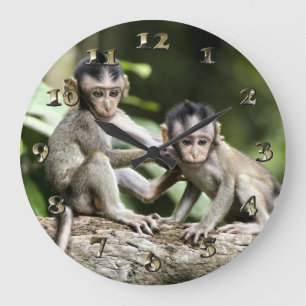 Reloj Redondo Grande Bebés de monos en la naturaleza