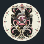 RELOJ REDONDO GRANDE BELLEZA ART DECO FASHION PINK GEMSTONE MONOGRAM<br><div class="desc">Ilustracion de alta moda de estilo Art Déco francés vibrante. Diseño monograma con piedra de goma de rubí 3D,  bellas damas,  plumas rosas,  giratorios en blanco negro,  rojo,  color fucsia rosa. Guay,  diseño moderno y artístico de Bulgan Lumini (c.</div>