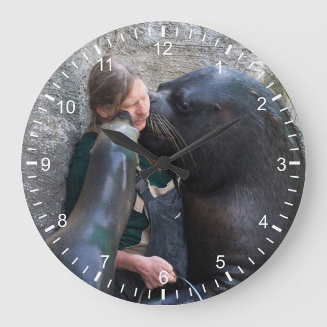 Reloj Redondo Grande Besos húmedos malolientes (Anverso)