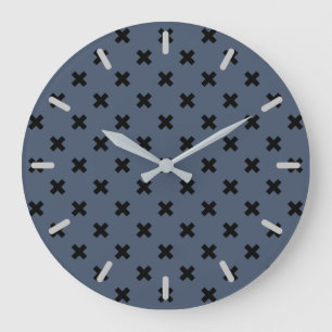 Reloj Redondo Grande Black cross stitches on blue-grey